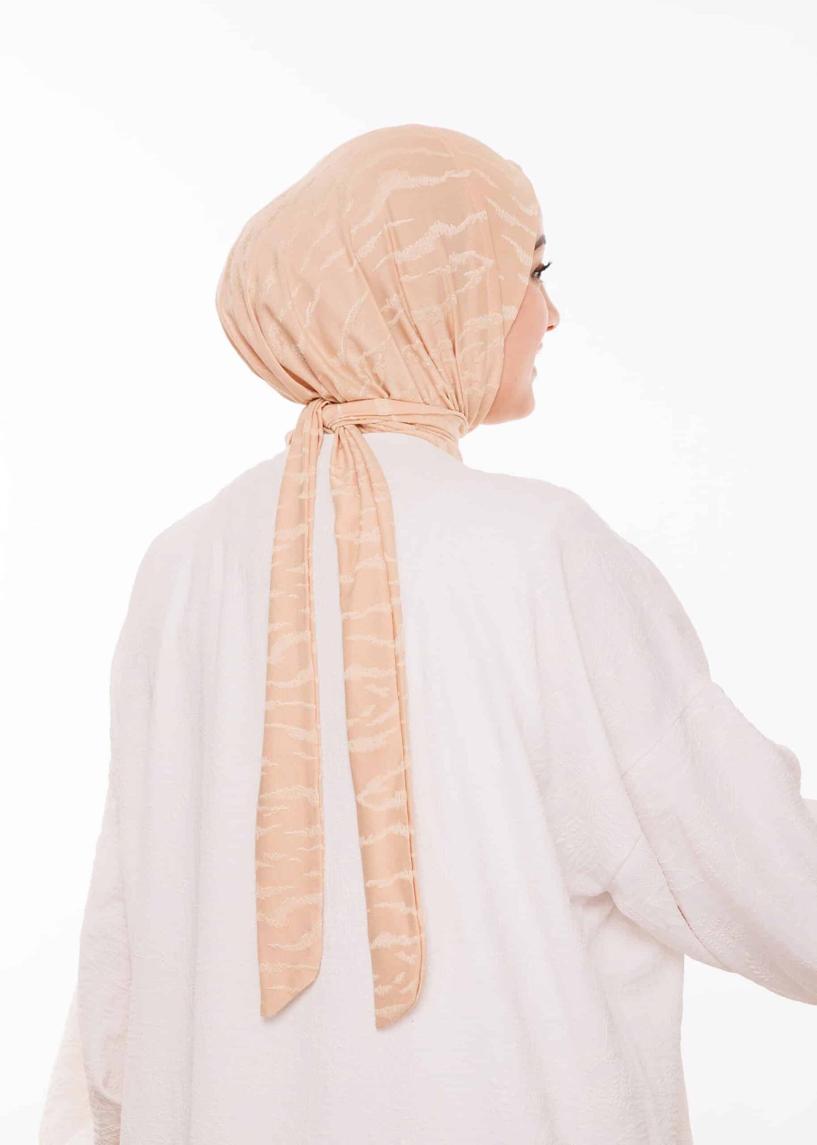 طبقية فخمة - بيج