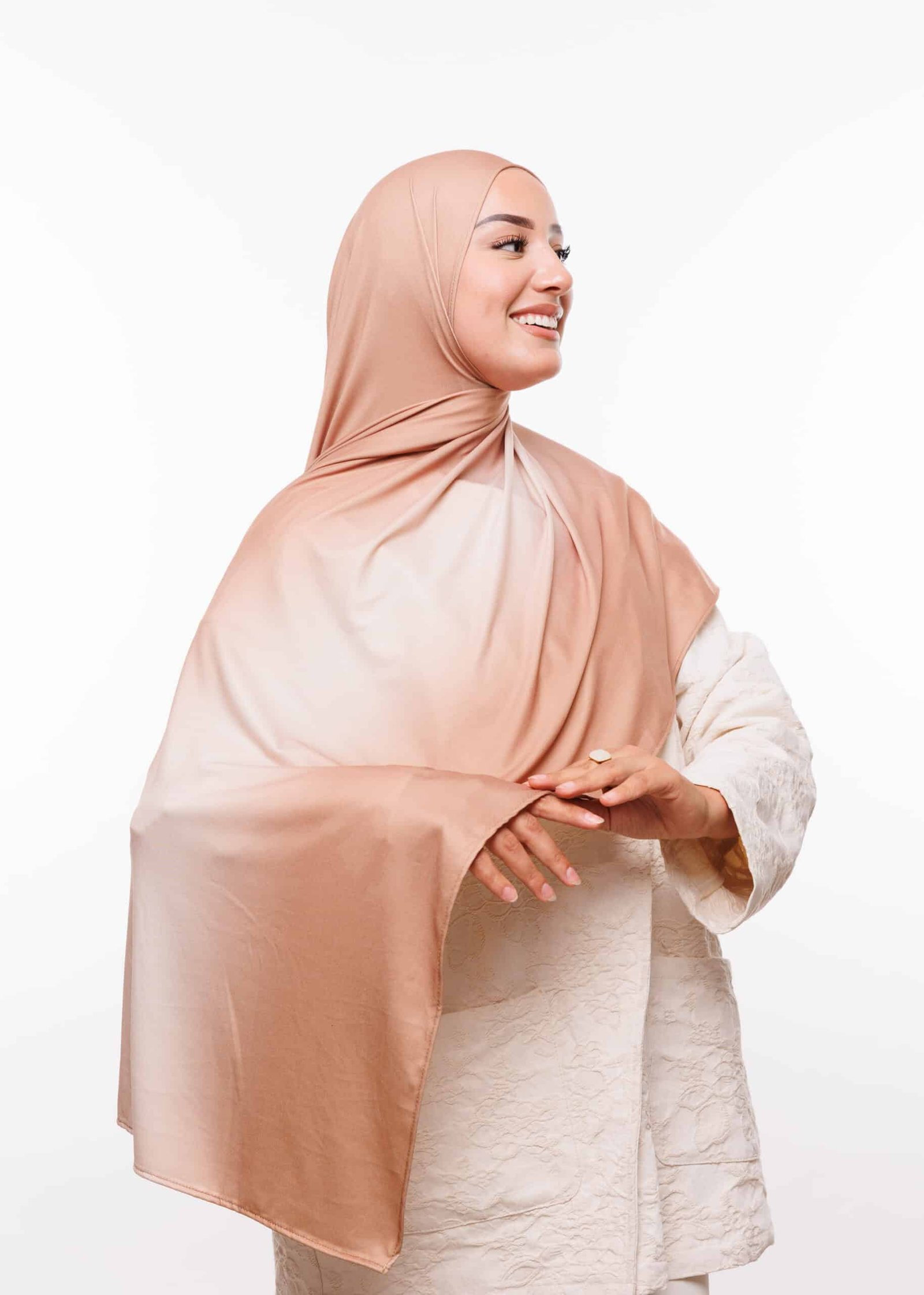 شال جيرسي بروميوم ديݣرادي - بني فاتح