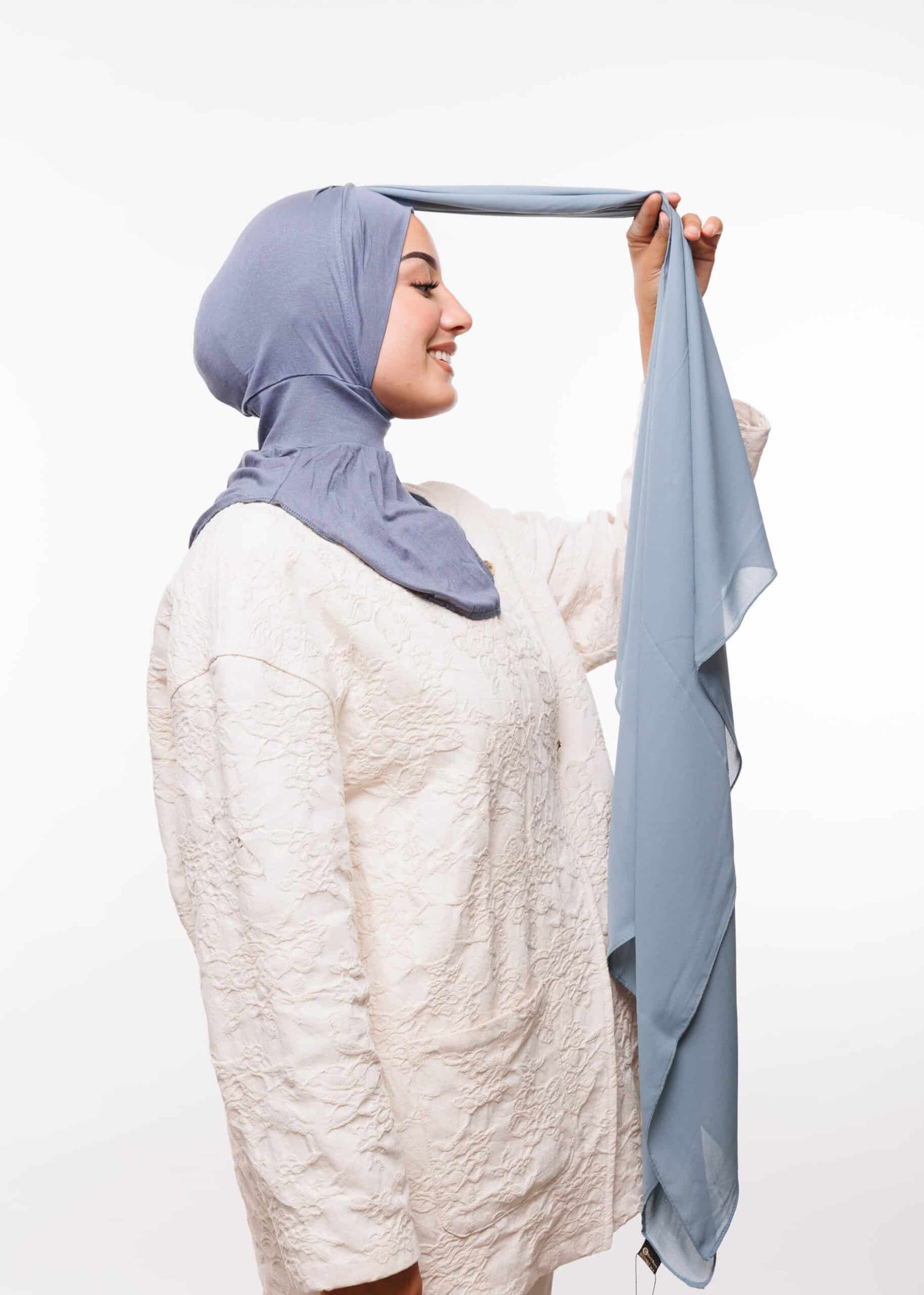 شال كريب حريري بالبوني "النينجا"