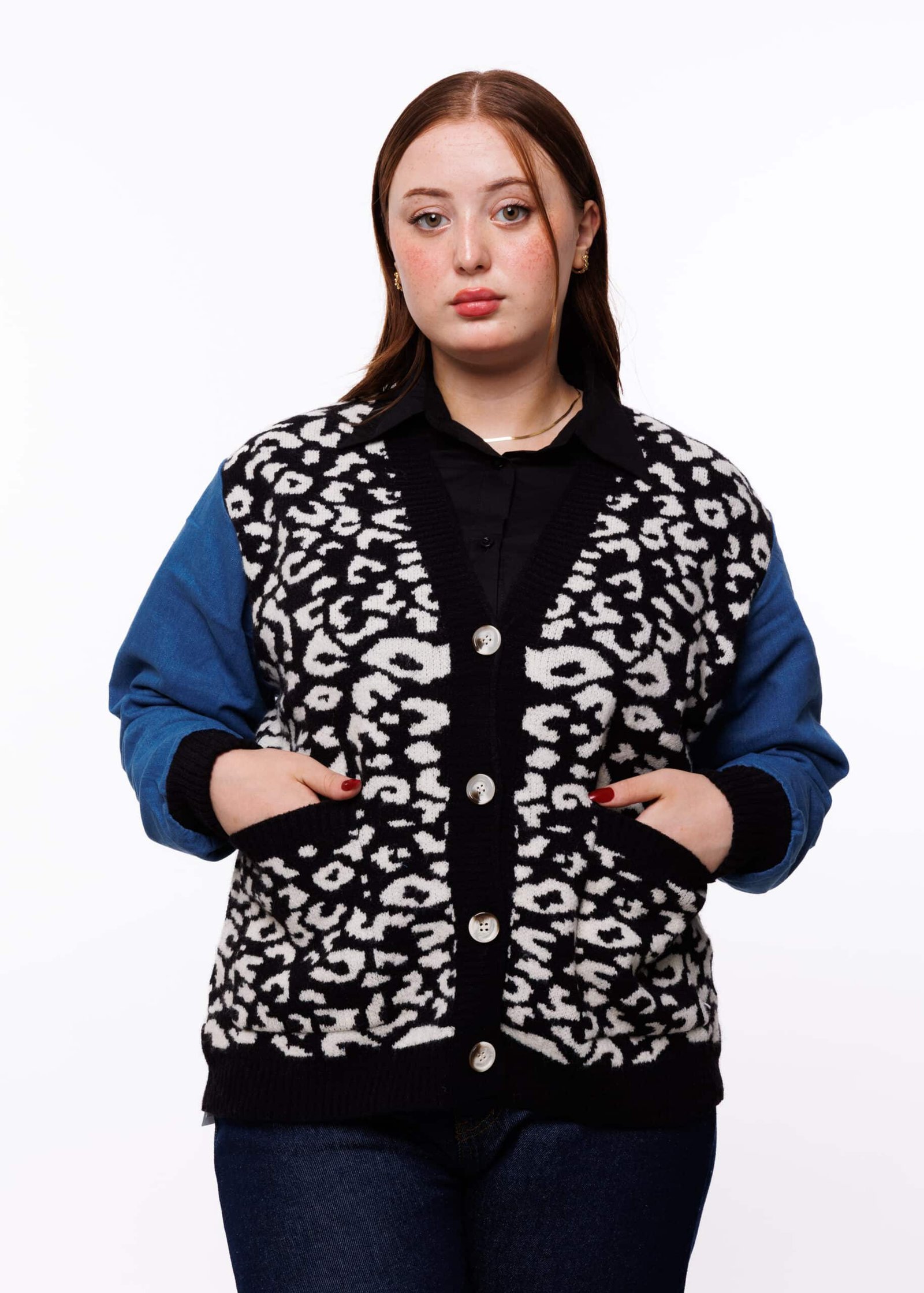 سترة صوفية بأكمام جينز