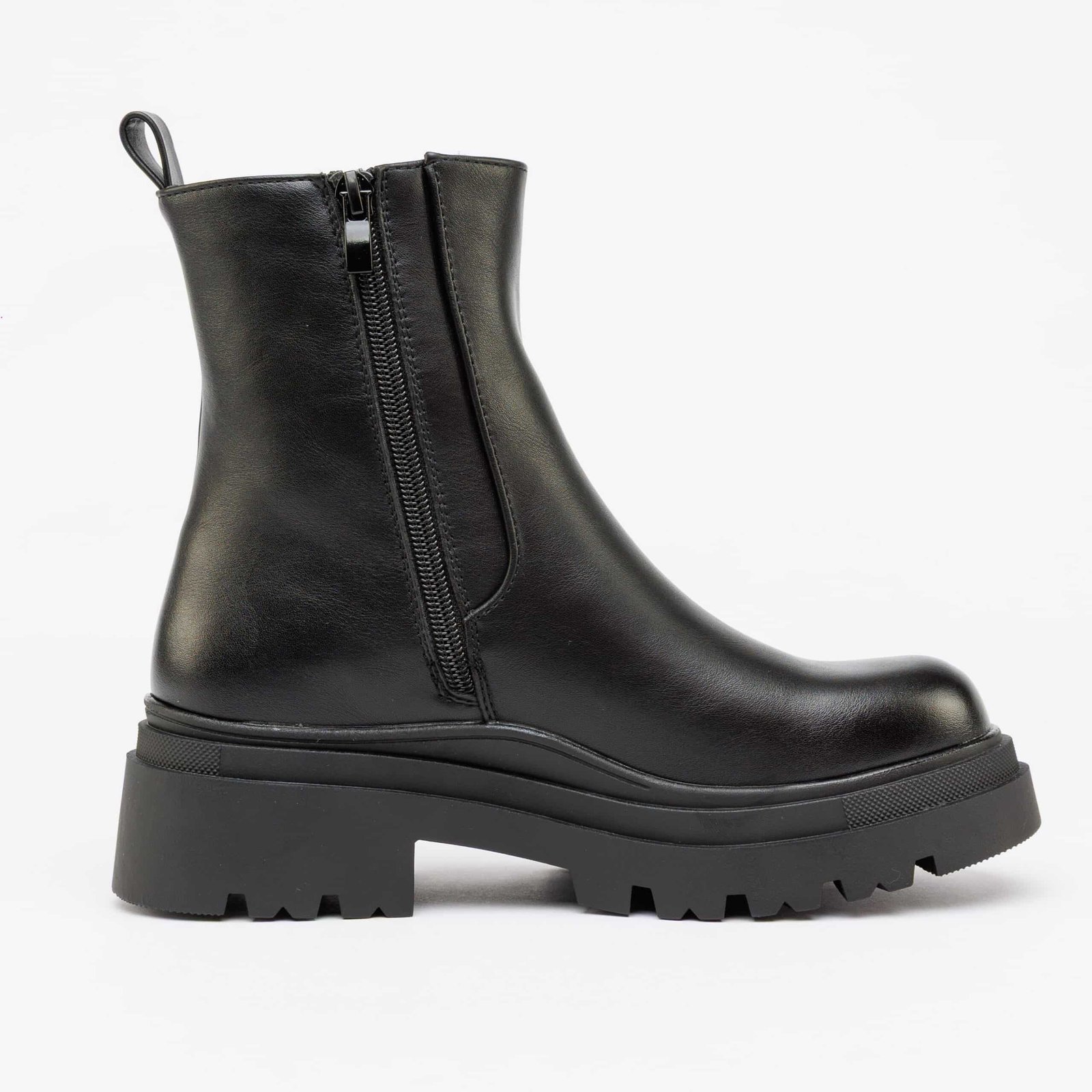 حذاء نسائي شتوي- HL005