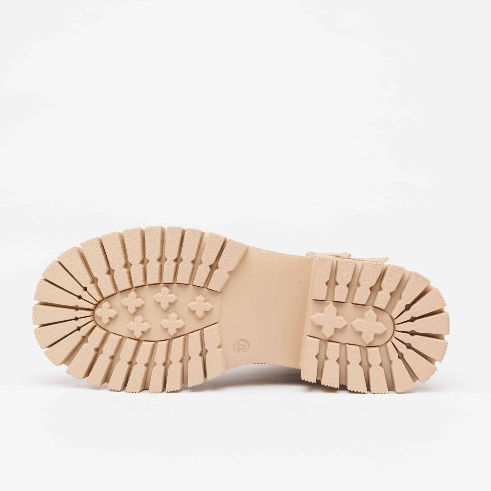 حذاء نسائي شتوي - AFR786