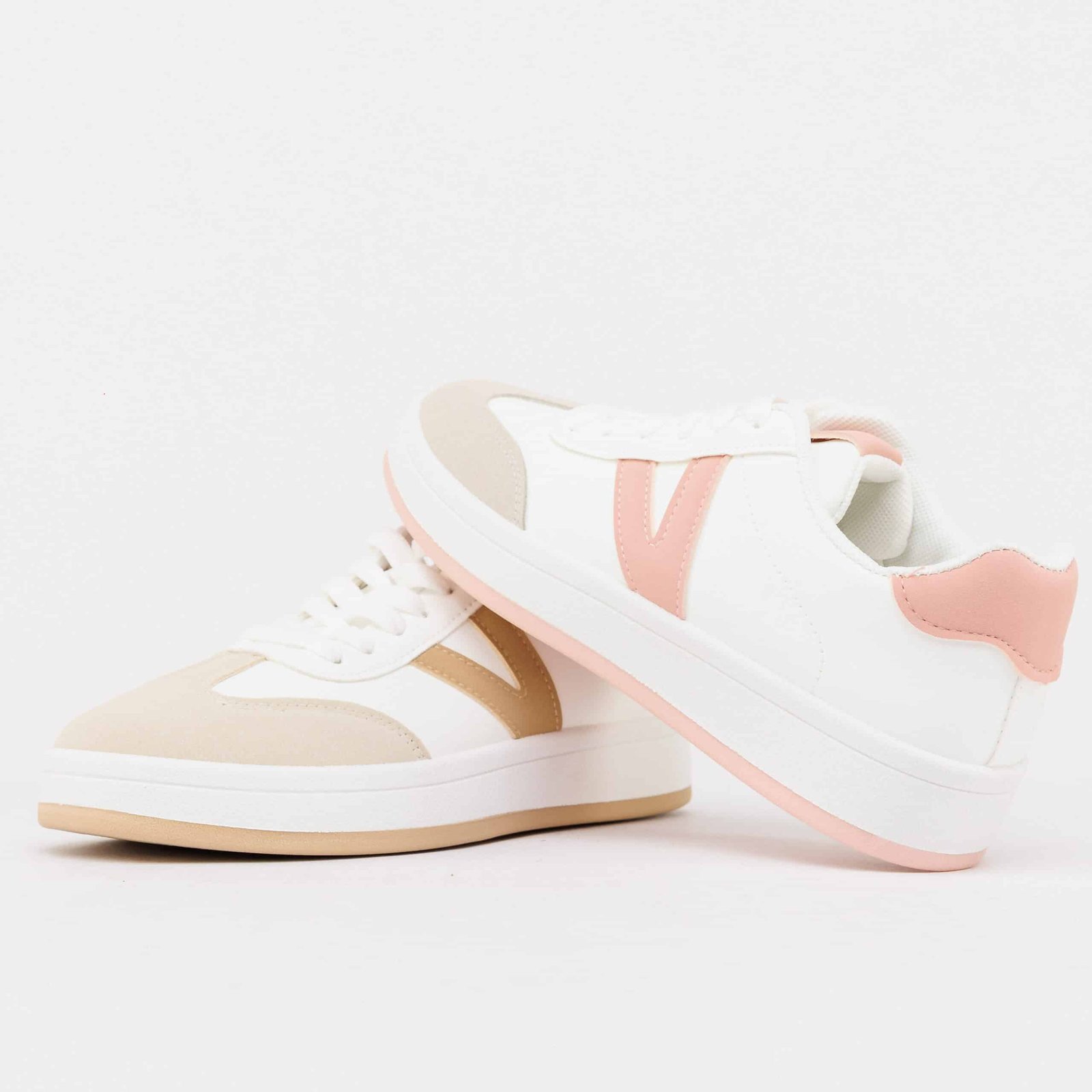 حذاء رياضي - GG717